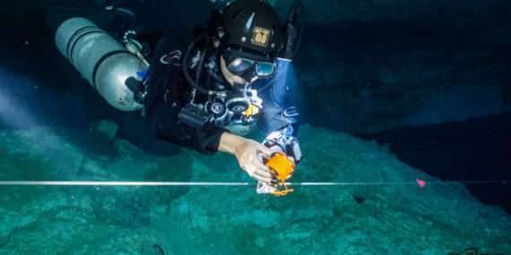 Intro to cave diver training