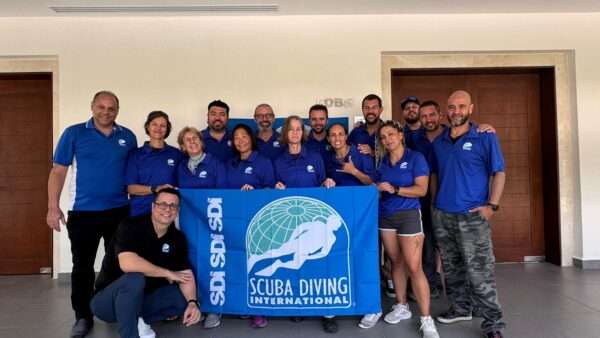 SDI IDC - Conviértete en Instructor de Buceo