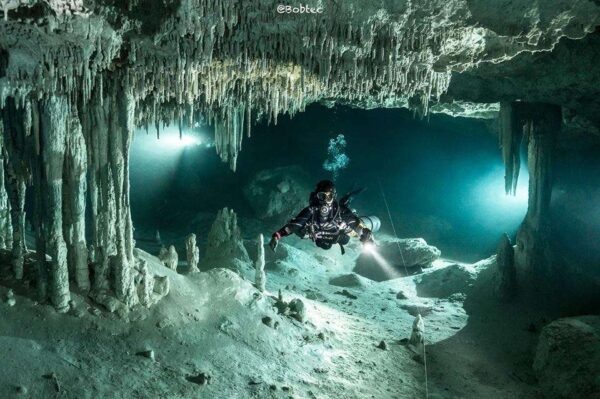 Intro to cave diver training - Cenotes - Mexico - Intro to Cave Diver Certification 